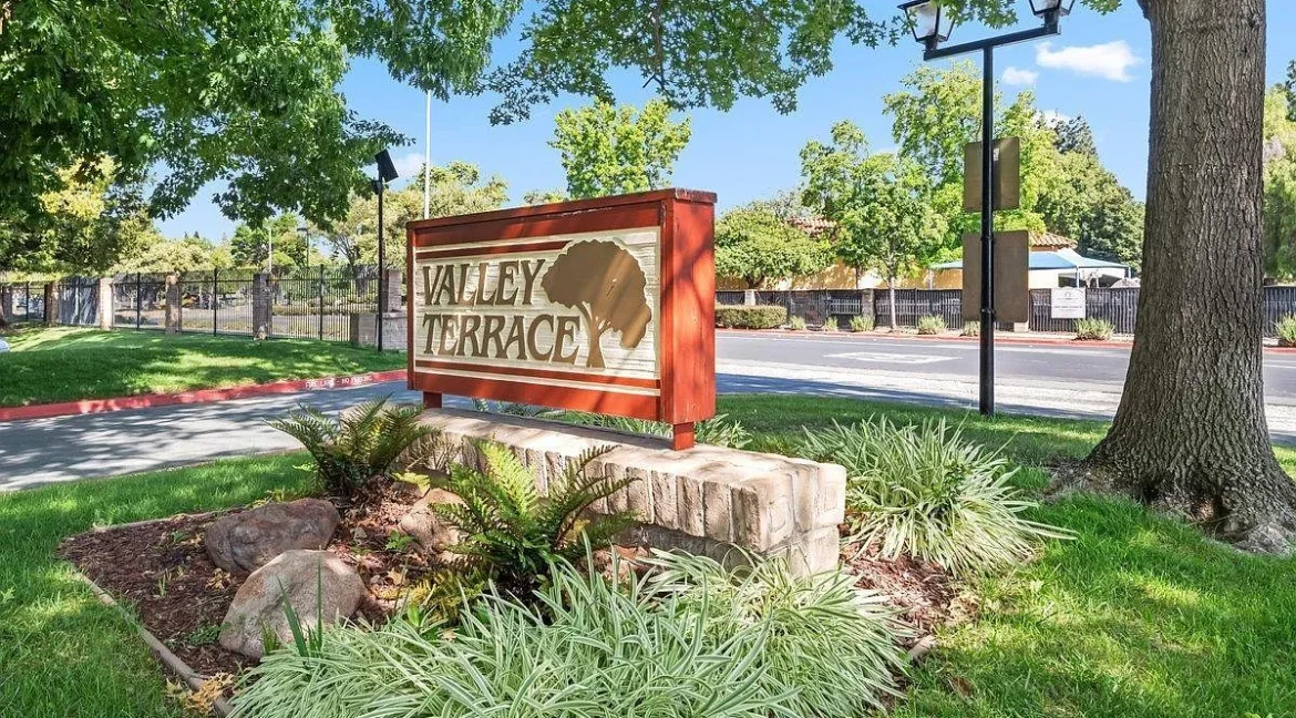 5050 Valley Crest Dr Concord 15