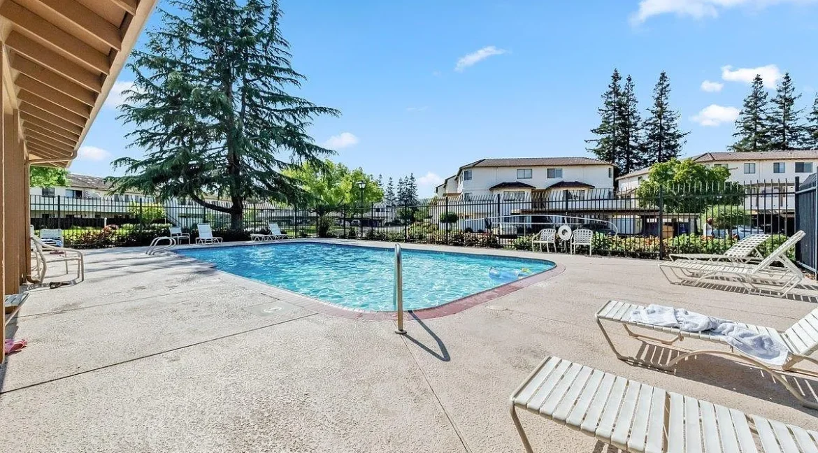 5050 Valley Crest Dr Concord 16
